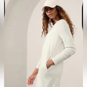 Athleta Coaster Luxe Dress in Light Grey